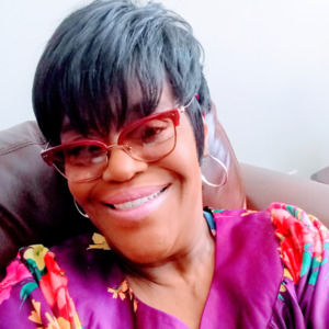 Meet your Posher, Pam